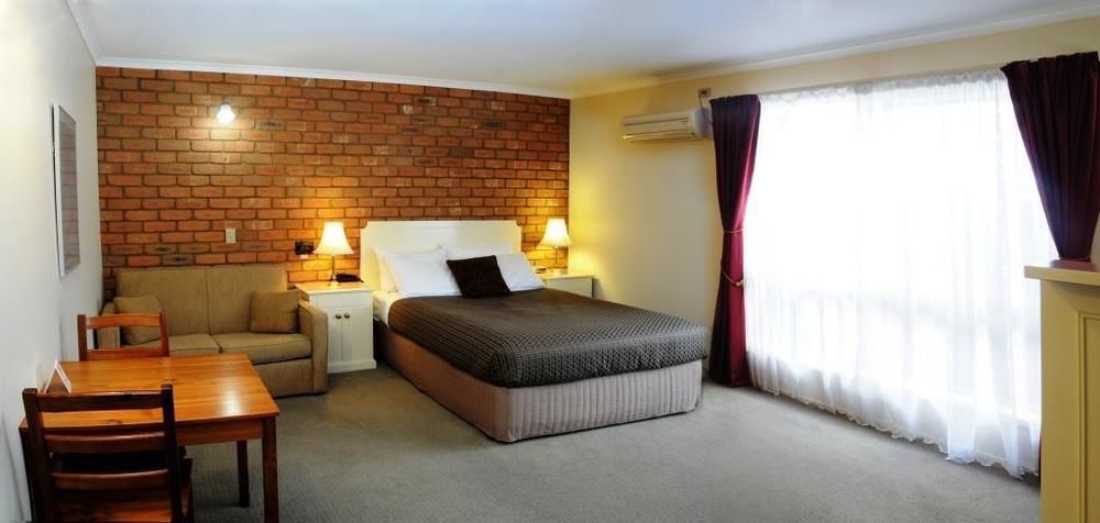 Golden Square Motor Inn Бендиго Экстерьер фото
